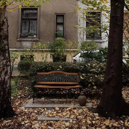 Hidden Gem At Kalvin Ter * Budapest